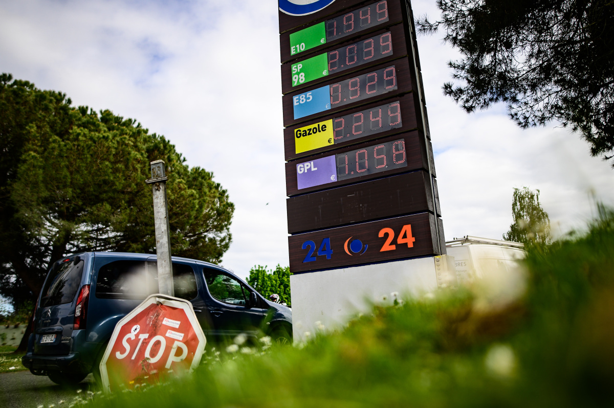 Carburants : pourquoi les Bretons paient l'essence moins cher que les Alsaciens